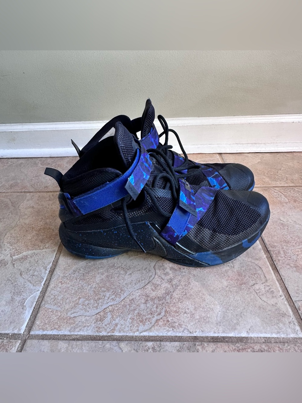 Nike iD 822876-992 Lebron Soldier 9 Basketball Sneakers Black Blue